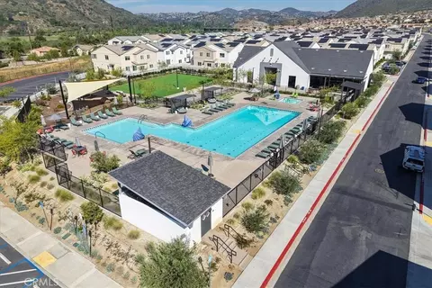 Exterior - 35246 Blossom, Fallbrook, CA 92028 photo 10 of 11