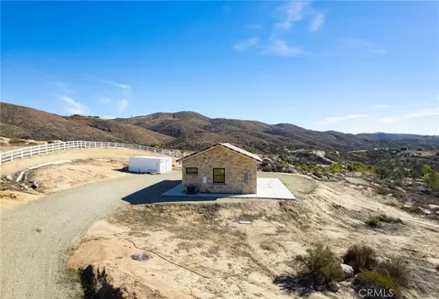 37219 Quarter Valley Rd, Temecula, CA 92592