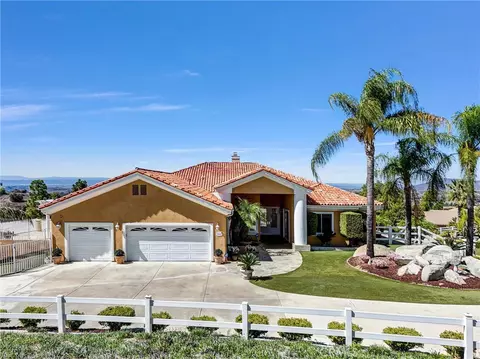 Exterior - 38525 Via De Oro, Temecula, CA 92592 photo 12 of 13