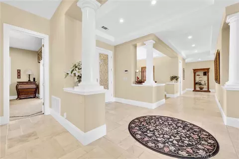 Entry Way - 38525 Via De Oro, Temecula, CA 92592 photo 5 of 6