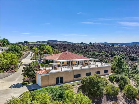 38525 Via De Oro, Temecula, CA 92592