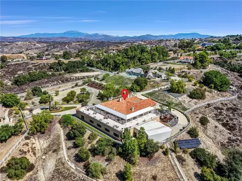 View/Area - 38525 Via De Oro, Temecula, CA 92592 photo 2 of 7