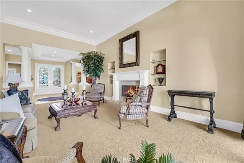 Living - 38525 Via De Oro, Temecula, CA 92592 photo 3 of 5