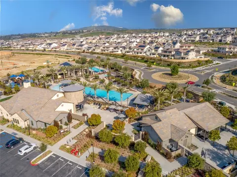 View/Area - 39532 Tannat Dr, Temecula, CA 92591 photo 10 of 17
