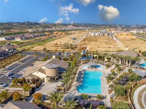 View/Area - 39532 Tannat Dr, Temecula, CA 92591 photo 7 of 17