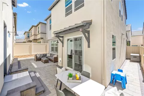 Exterior - 39532 Tannat Dr, Temecula, CA 92591 photo 3 of 11