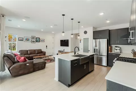 Kitchen - 35103 Vintage Cv, Fallbrook, CA 92028 photo 1 of 5