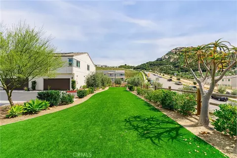 Exterior - 35103 Vintage Cv, Fallbrook, CA 92028 photo 16 of 19