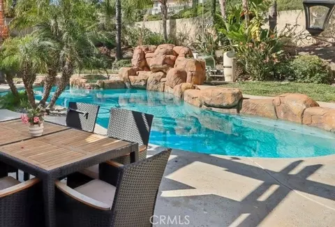 30 Villa Valtelena, Lake Elsinore, CA 92532