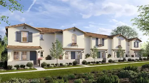 8570 Serrano Oaks Rd, Jurupa Valley, CA 92509