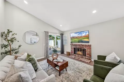 9290 Hot Spgs, Corona, CA 92883