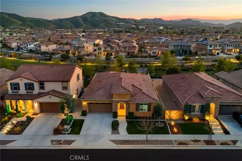 29819 Saddle Ranch Pl, Menifee, CA 92584