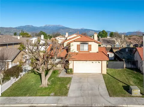 1893 Vosburg Ct, San Jacinto, CA 92583