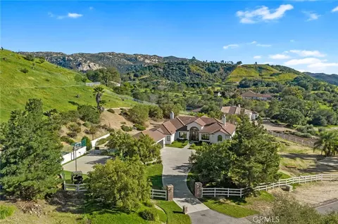 View/Area - 45090 Via Tornado, Temecula, CA 92590 photo 1 of 3