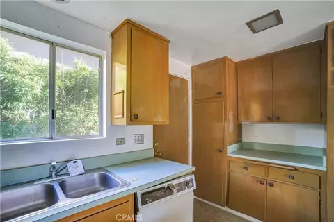 Kitchen - 1006 N Orange, Fallbrook, CA 92028 photo 3 of 3