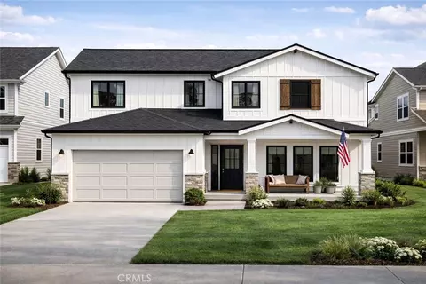 22908 Green Pine Dr, Canyon Lake, CA 92587