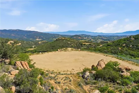 41591 Corte Vista Gusta, Murrieta, CA 92562
