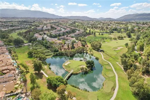 View/Area - 32509 Hupa Dr, Temecula, CA 92592 photo 1 of 13