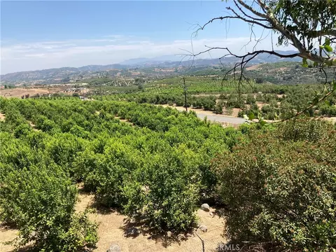 39 Carancho Rd, Temecula, CA 92590 photo 11