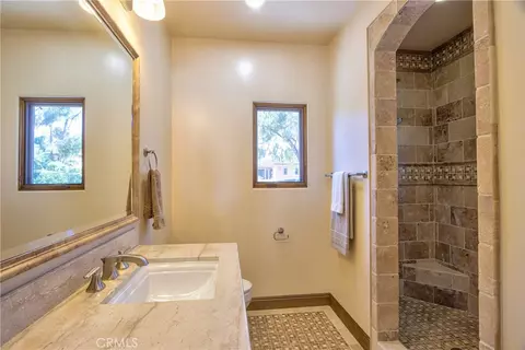 Bath - 31280 Pescado, Temecula, CA 92592 photo 10 of 11