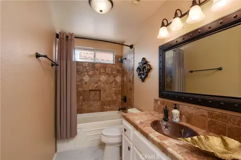 Bath - 2591 Peach Tree, Hemet, CA 92545 photo 2 of 2