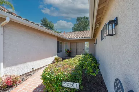 Exterior - 2591 Peach Tree, Hemet, CA 92545 photo 3 of 8