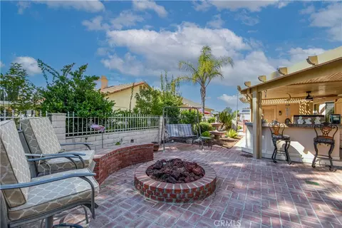 Exterior - 2591 Peach Tree, Hemet, CA 92545 photo 5 of 8