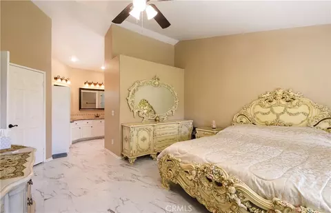 Bedroom - 2591 Peach Tree, Hemet, CA 92545 photo 2 of 5