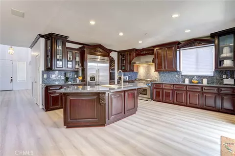 Kitchen - 8034 Palm Vw, Riverside, CA 92508 photo 1 of 3