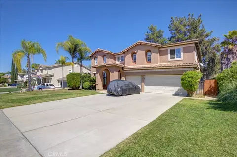 Exterior - 8034 Palm Vw, Riverside, CA 92508 photo 9 of 9