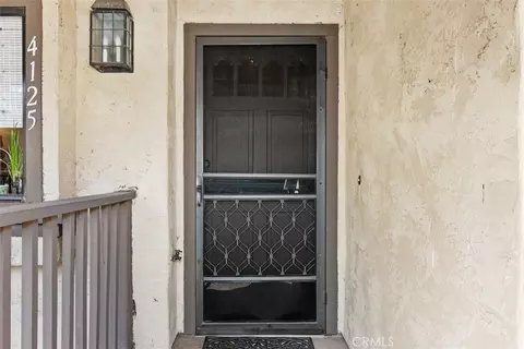 Entry Way - 4125 Pinehurst Ct, Fallbrook, CA 92028 photo 2 of 2