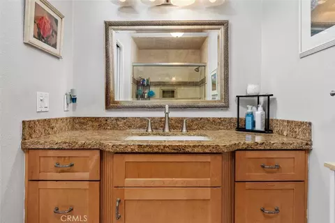 Bath - 4125 Pinehurst Ct, Fallbrook, CA 92028 photo 1 of 3