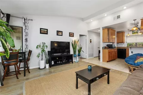 Living - 4125 Pinehurst Ct, Fallbrook, CA 92028 photo 1 of 3