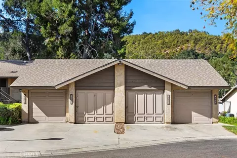 Exterior - 4125 Pinehurst Ct, Fallbrook, CA 92028 photo 6 of 10