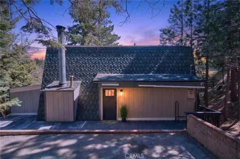 Exterior - 26980 Everest, Lake Arrowhead, CA 92352 photo 8 of 12