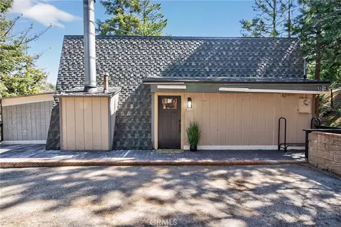 Exterior - 26980 Everest, Lake Arrowhead, CA 92352 photo 9 of 12