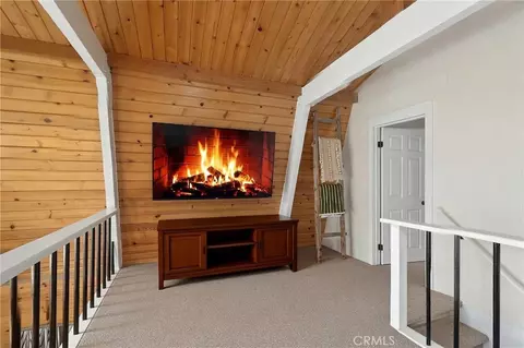Entry Way - 26980 Everest, Lake Arrowhead, CA 92352 photo 1 of 6