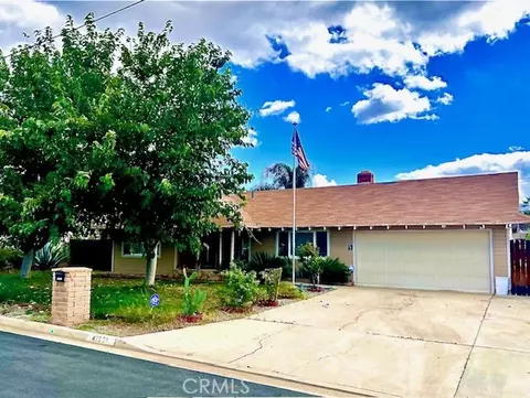 41931 Thornton, Hemet, CA 92544