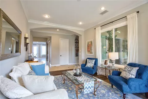 Living - 44195 Via Horca, Temecula, CA 92590 photo 2 of 5