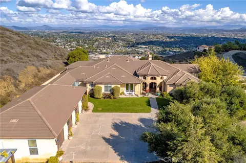 View/Area - 44195 Via Horca, Temecula, CA 92590 photo 7 of 9