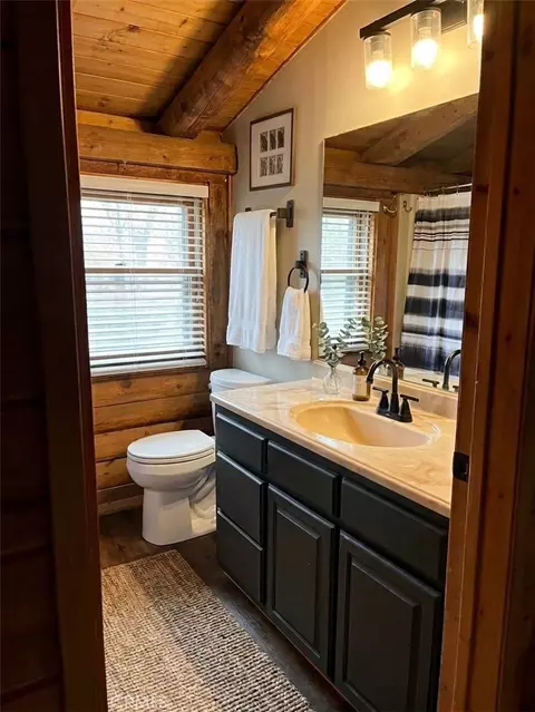 Bath - 37325 Bohlen, Anza, CA 92539 photo 1 of 3
