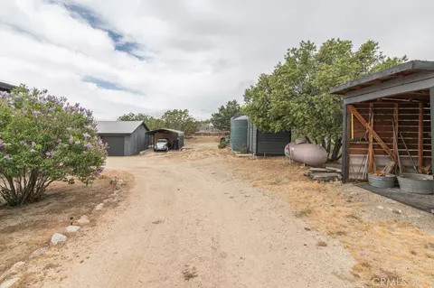 Exterior - 37325 Bohlen, Anza, CA 92539 photo 14 of 16