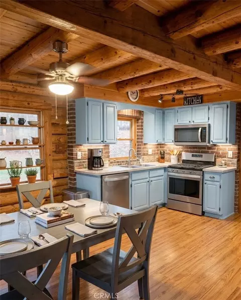 Kitchen - 37325 Bohlen, Anza, CA 92539 photo 1 of 1