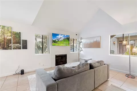 313 N Melrose #C, Vista, CA 92083