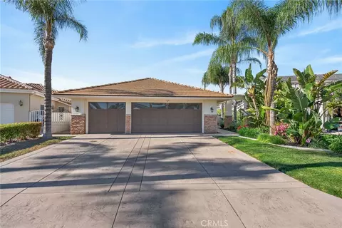 30251 Swan Pt, Canyon Lake, CA 92587