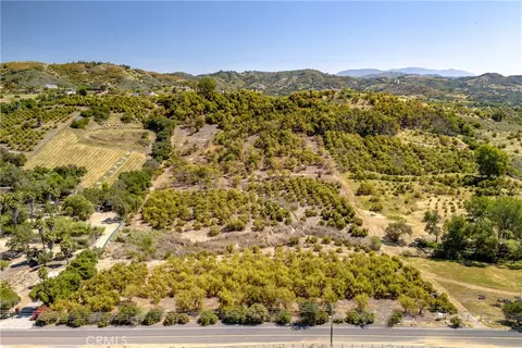 14 Carancho Rd, Temecula, CA 92590