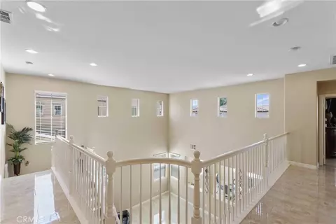 Entry Way - 45575 Hawk Ct, Temecula, CA 92592 photo 4 of 5