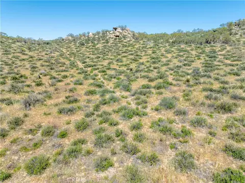 24 Ruben Dr, Aguanga, CA 92536