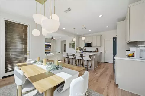4243 Adishian #104, Corona, CA 92883