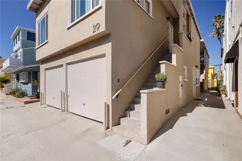 27 66th Pl, Long Beach, CA 90803